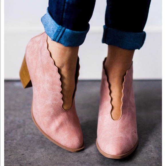 Beige and Blush scalloped v cut bootie PR-31 - Picture 6 of 8